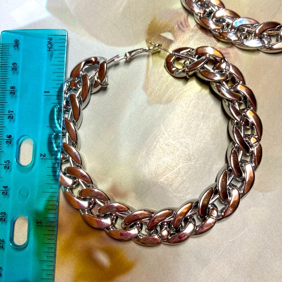 Oversized Large Silver Tone Earrings - Picture 5 of 5